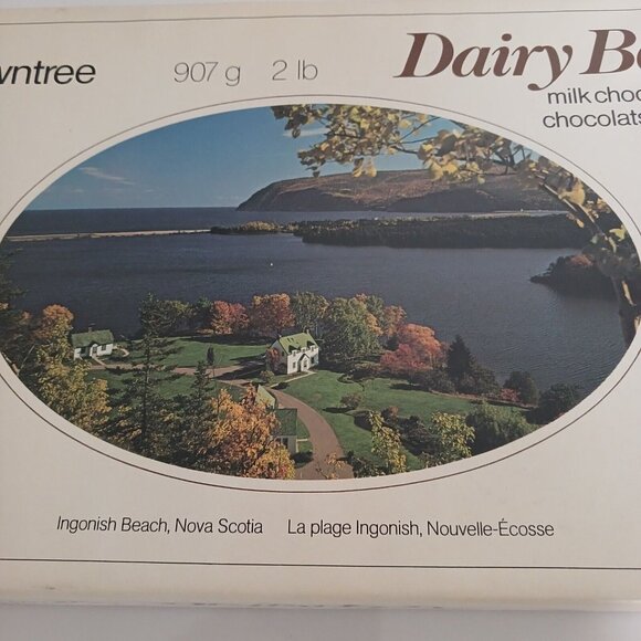Vintage Rowntree Cardboar Dairy Box Chocolates Ingonish Beach Nova Scotia Canada - Picture 7 of 10